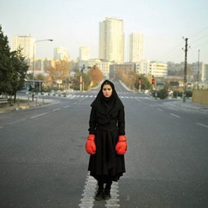 نیوشا توکلیان از مجموعهی «گوش کن» ۱۳۸۹