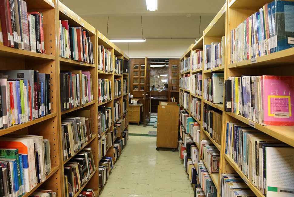 کتابخانه دانشگاه هنر تهران، tehran art university, library-min